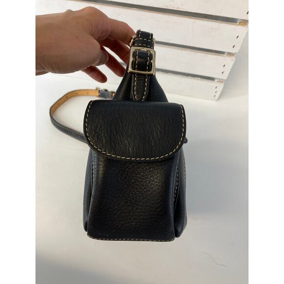 DOONEY & BOURKE SMALL BLACK PEBBLED LEATHER SHOULDER BAG - Picture 5 of 16